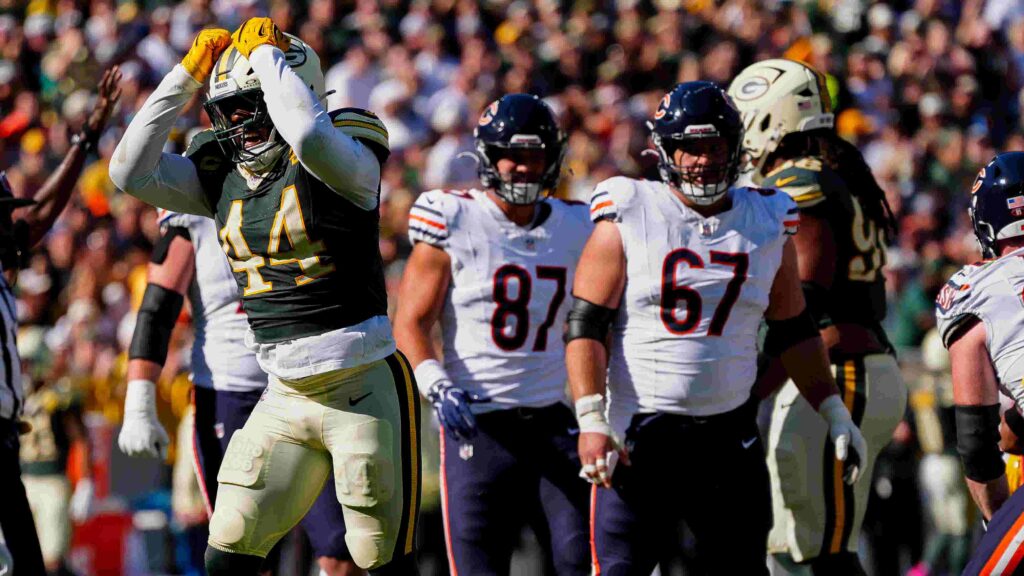 Packers linebacker Zaire Franklin breaks down the play of the defense - USA Today