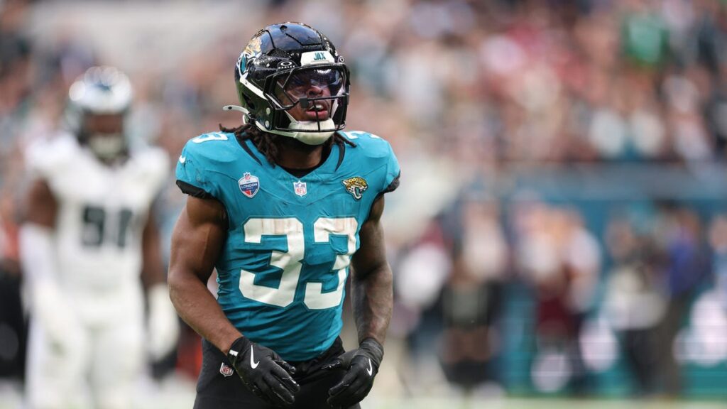 One Jaguars player to start in Week 6 of fantasy football and one to sit - Jaguars Wire