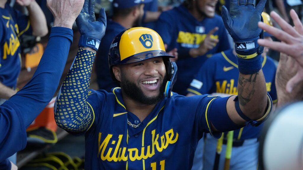 Jackson Chourio hits leadoff home run to open NLCS Game 3 vs Dodgers - USA Today