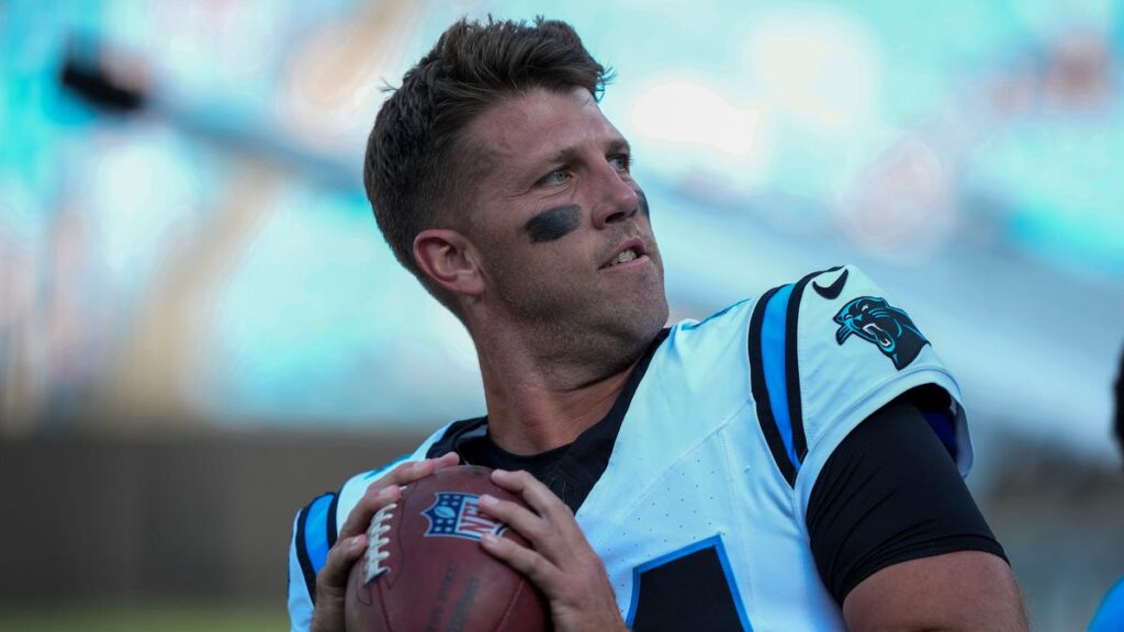 Panthers LS JJ Jansen makes NFL history in Week 6 - Panthers Wire