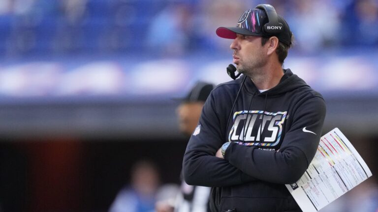 Doyel: Colts' home loss to winless Titans enrages crowd, signals coming changes - IndyStar