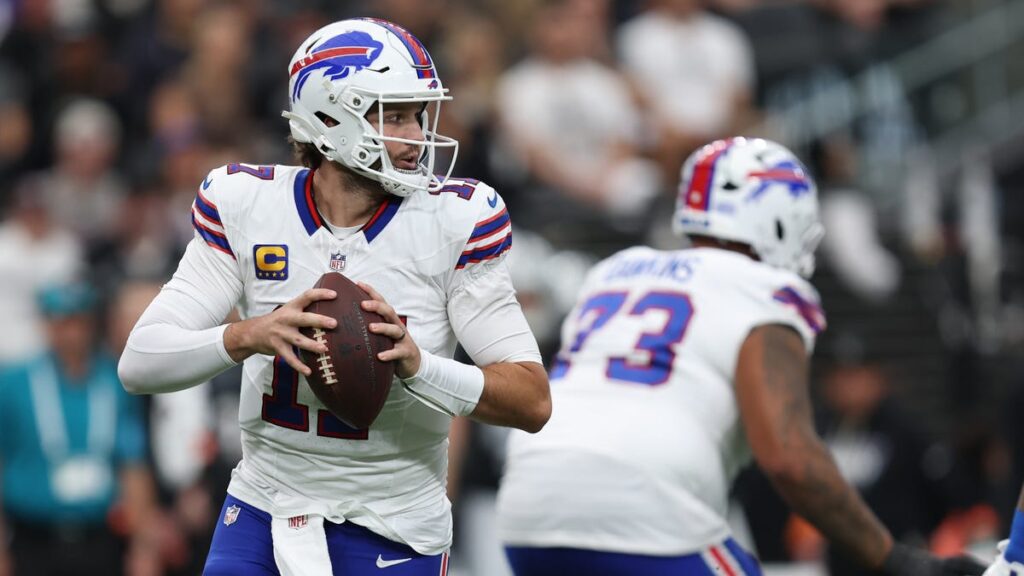 5 takeaways from the Bills' 33-30 win over the Raiders - Bills Wire