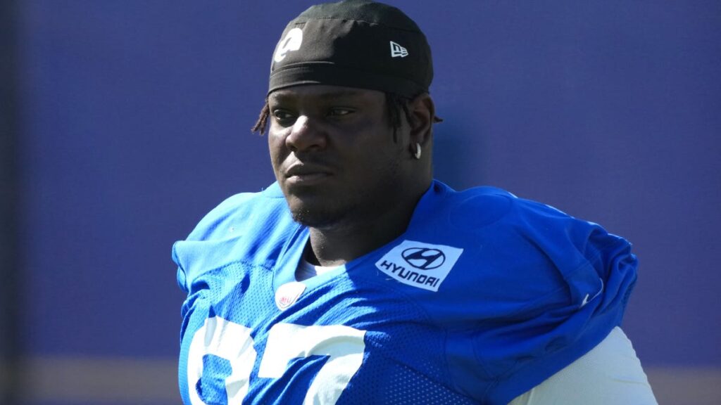 Rams lose starting nose tackle for rest of season due to injury - Rams Wire