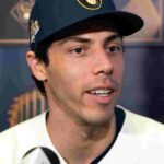 Christian Yelich, Sal Frelick and Pat Murphy show appreciation for Brewers fans - USA Today