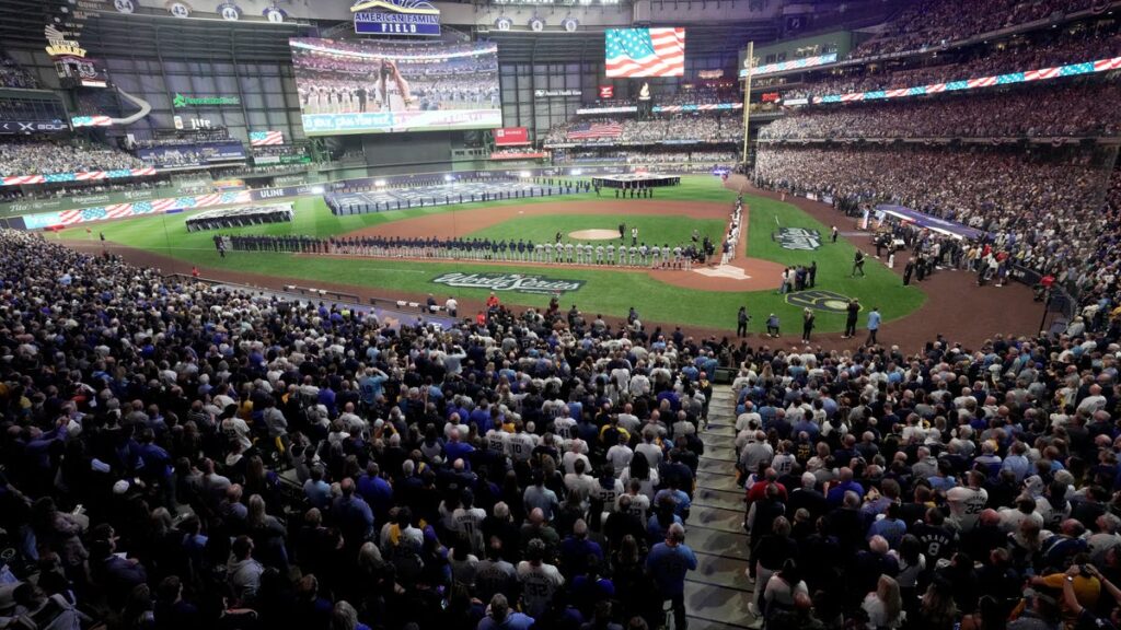 Brewers vs Rays live updates in World Series Game 2; score, highlights - Milwaukee Journal Sentinel