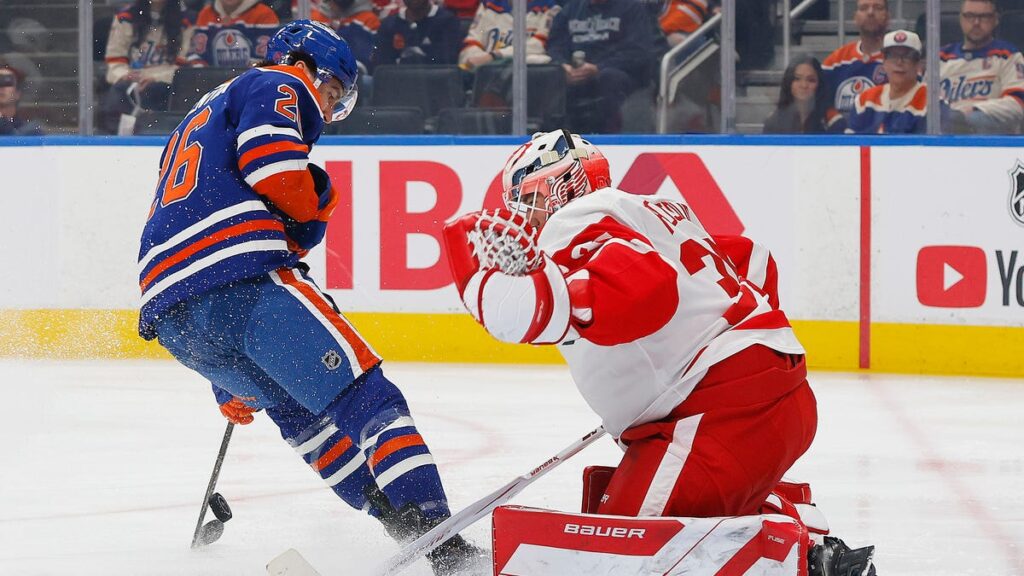 Postava stars as Wings rally for 4-3 shootout victory in Edmonton - The Detroit News