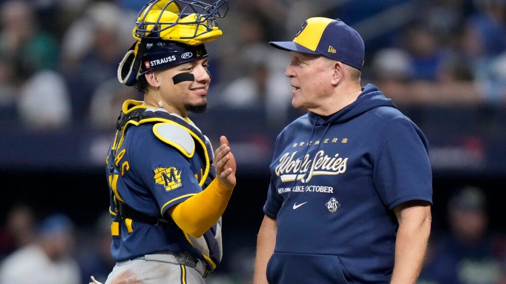 Brewers run back same lineup as day before in Game 5 - Milwaukee Journal Sentinel
