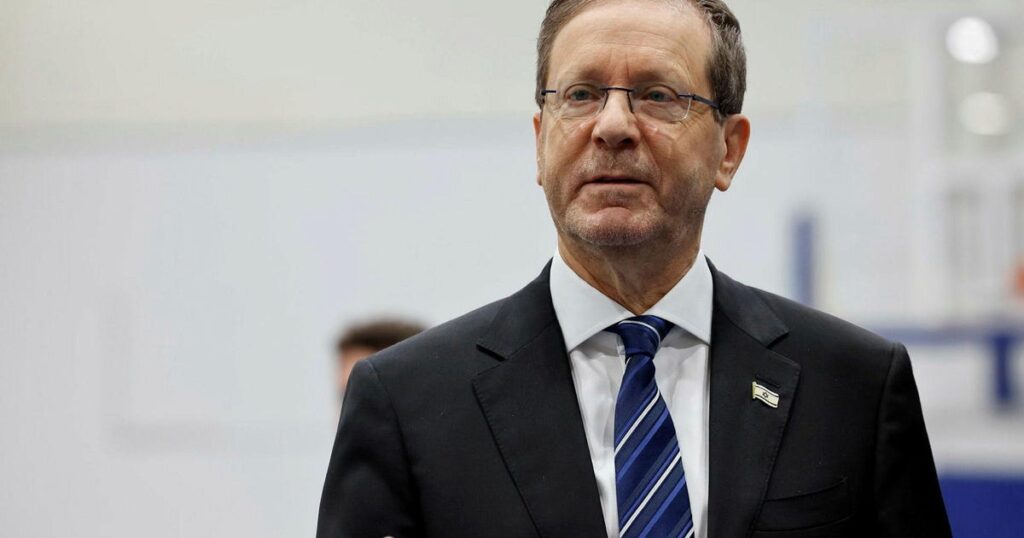President Herzog to Begin Talks With Parties on Forming Next Israeli Government - Haaretz