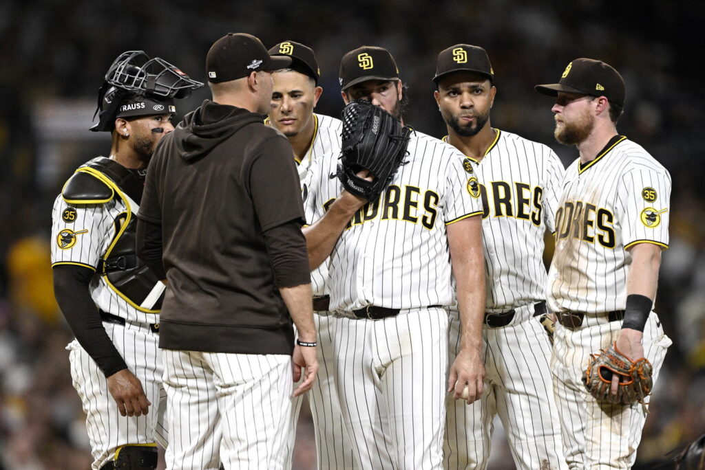 Padres Season Ends In 3-1 Loss To Brewers - roundtable.io