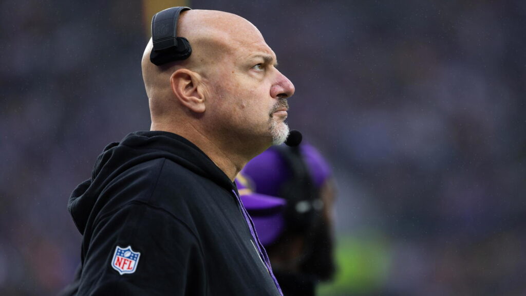 Cowboys BREAKING: New Coach Hired To Christian Parker Staff; What's Mike Pettine Offer? - roundtable.io