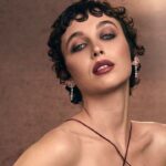 Winona Ryder Was on the Mood Board for Emma Chamberlain’s Glam at the 2026 Academy Museum Gala - Vogue