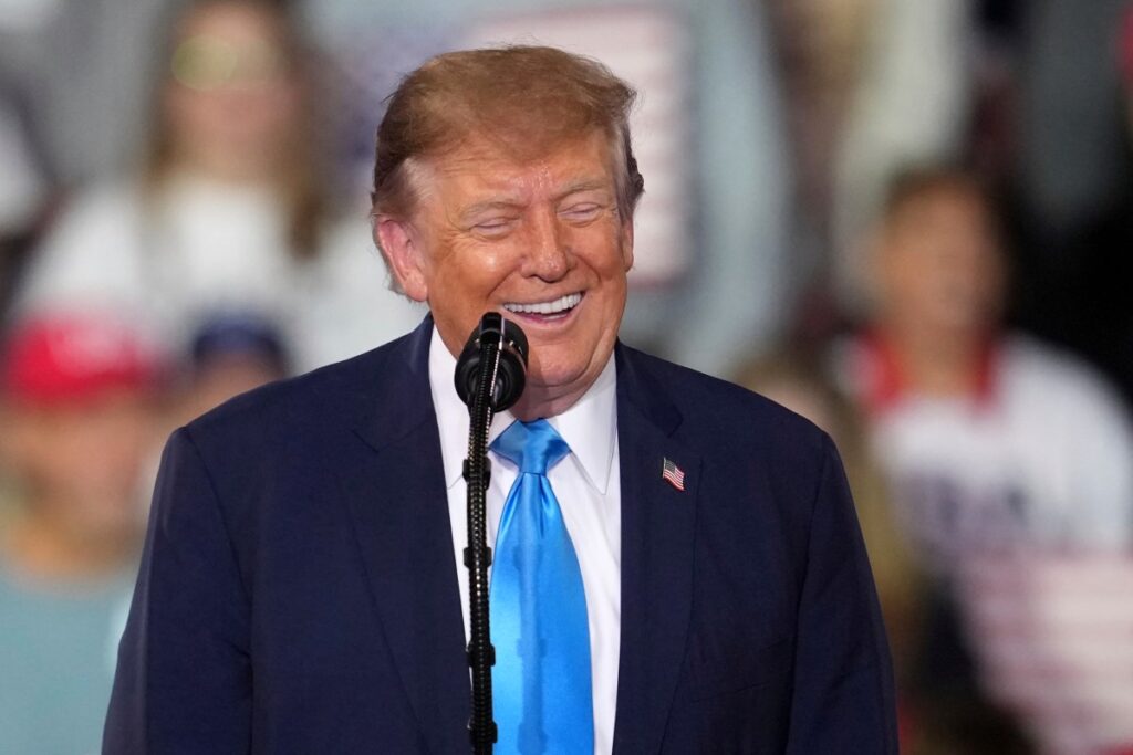 Trump Defends Russia Sanctions Waiver Amid Republican Backlash - Newsweek