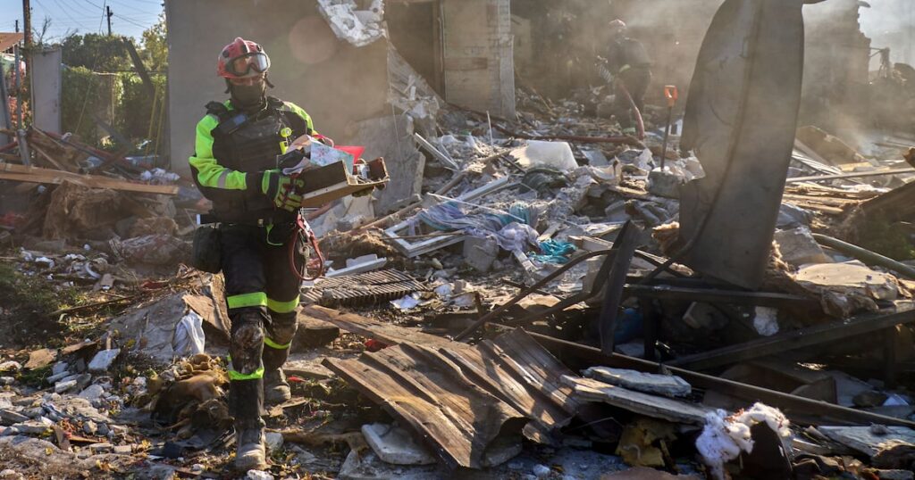 Trump announces partial ceasefire in Ukraine war, but Zelenskiy says deal is ‘news to me’ - The Irish Times