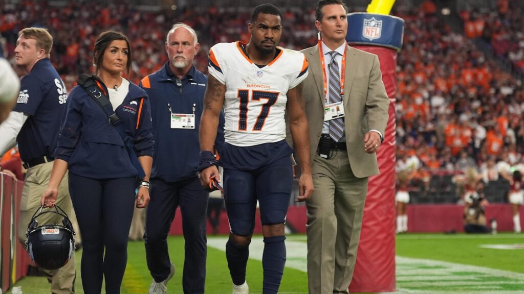 Broncos' Sean Payton Apologizes for 'Dumb' Reverse Play Call That Led to Jaylen Waddle Injury - Bleacher Report