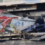 Cruise Ship Collides with Container Vessels in Bremerhaven Due to Strong Winds - SSBCrack