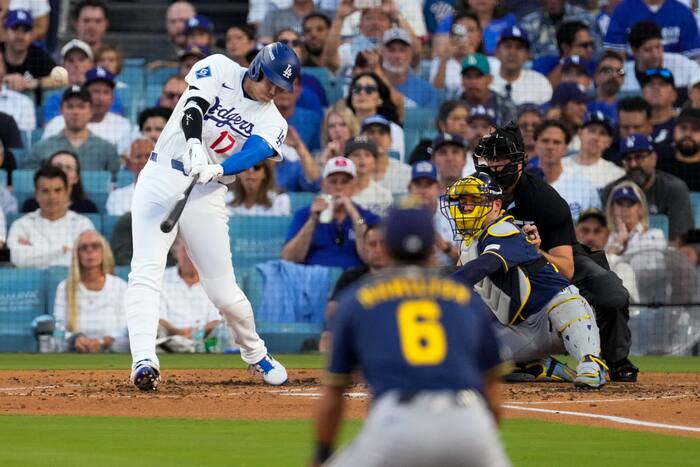 Shohei Ohtani back in the leadoff spot and crushes a 3-run homer for the Dodgers in NLCS Game 4 - KSAT