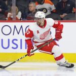 Stars Sign David Perron to a 1-Year Contract - The Hockey Writers