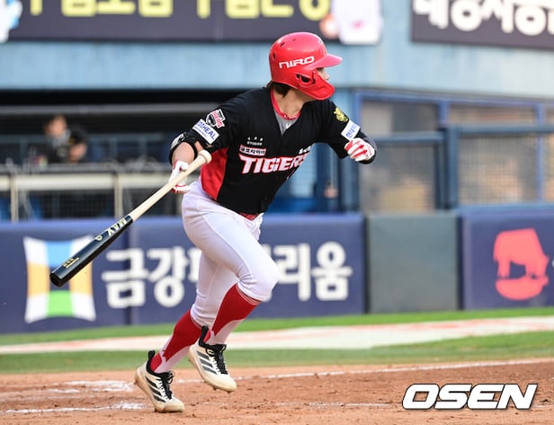 KIA benches Kim Ho-ryung, Park Jeong-woo leads lefty-heavy lineup vs LG in Daegu bid - CHOSUNBIZ - Chosunbiz