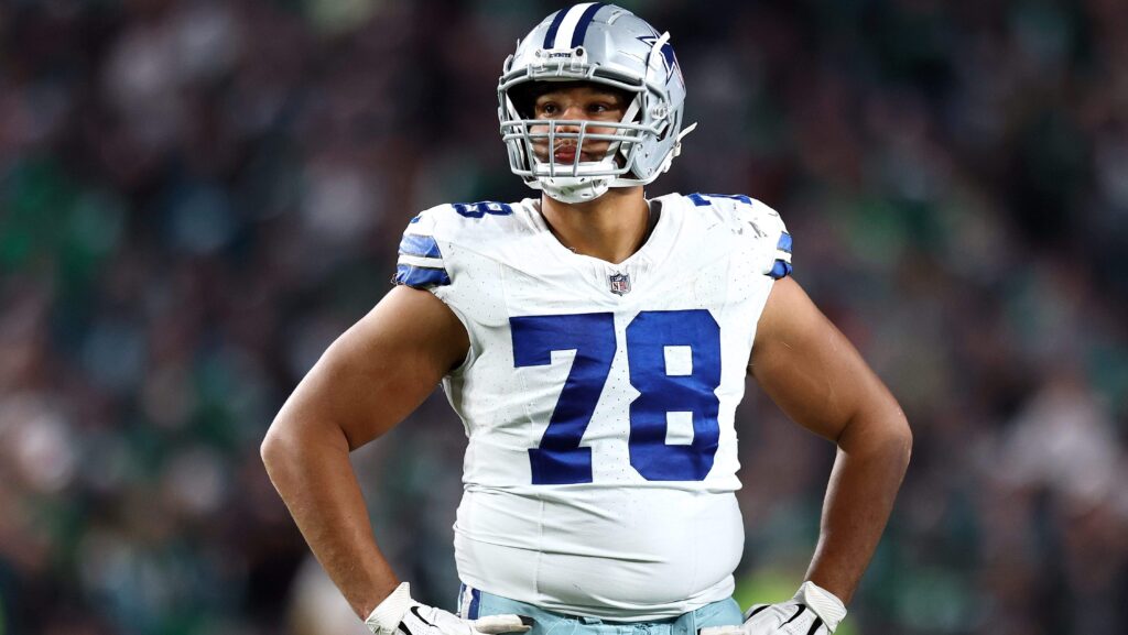 Cowboys’ $33 Million Struggling Lineman Faces Nightmare Matchup in Week 5 - Heavy.com