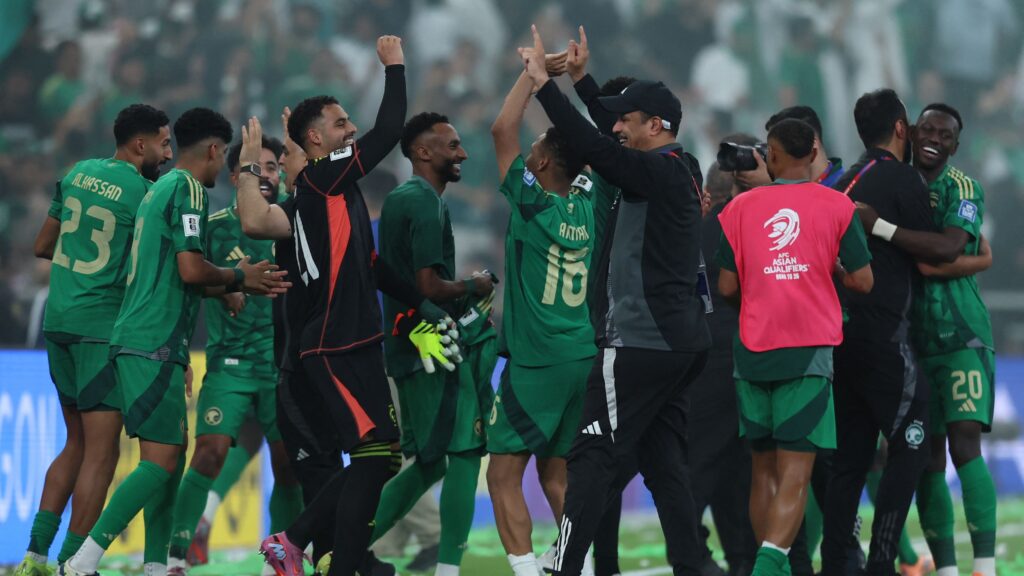 Saudi Arabia v Qatar - Goal.com