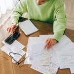 Fed survey: U.S. family debt delinquency worst since 2010 - Quartz