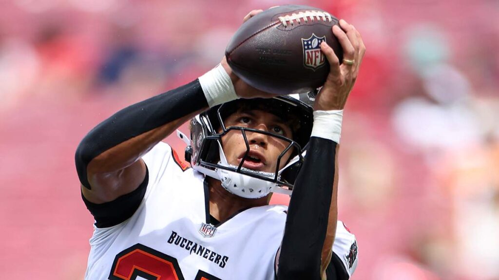 Raiders Named Trade Fits for 2 Buccaneers Starters - Heavy.com