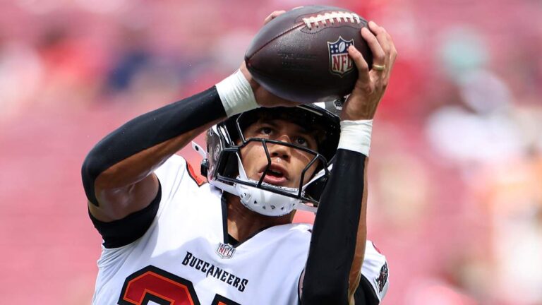 Raiders Named Trade Fits for 2 Buccaneers Starters - Heavy.com