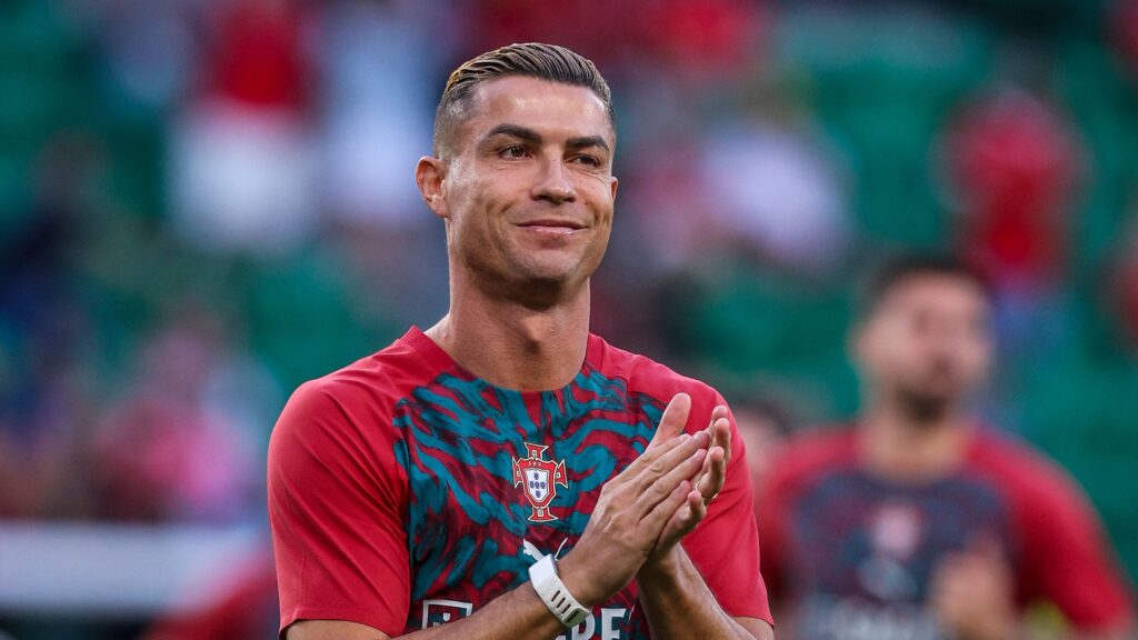 "The best in history": the Ballon d'Or mends the relationship between Ronaldo and the Portugal national team - Goal.com