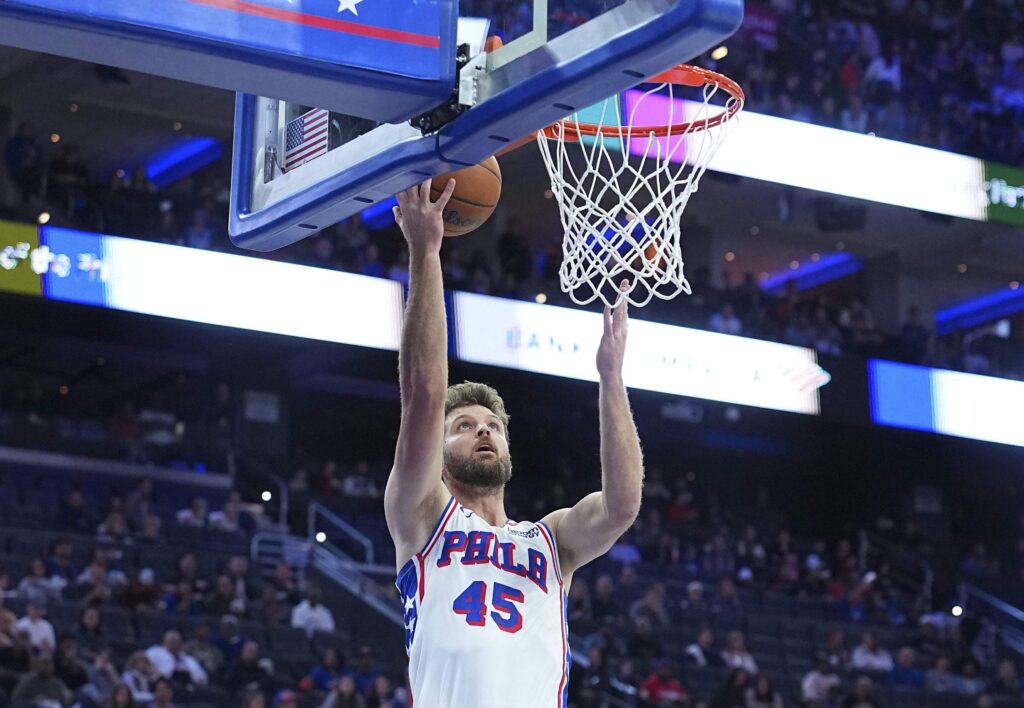 Is Dean Wade Playing Tonight? Why Former Cavs Starter Injury Impacts 76ers - heavy.com