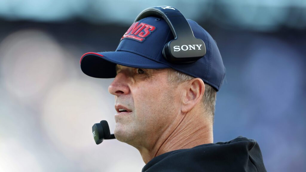 Giants Lose Key Starter to Season-Ending Injury Before Texans Game - heavy.com