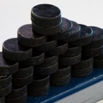 Panthers' Cooper Black becomes tallest goalie to play NHL game - Sportsnet.ca