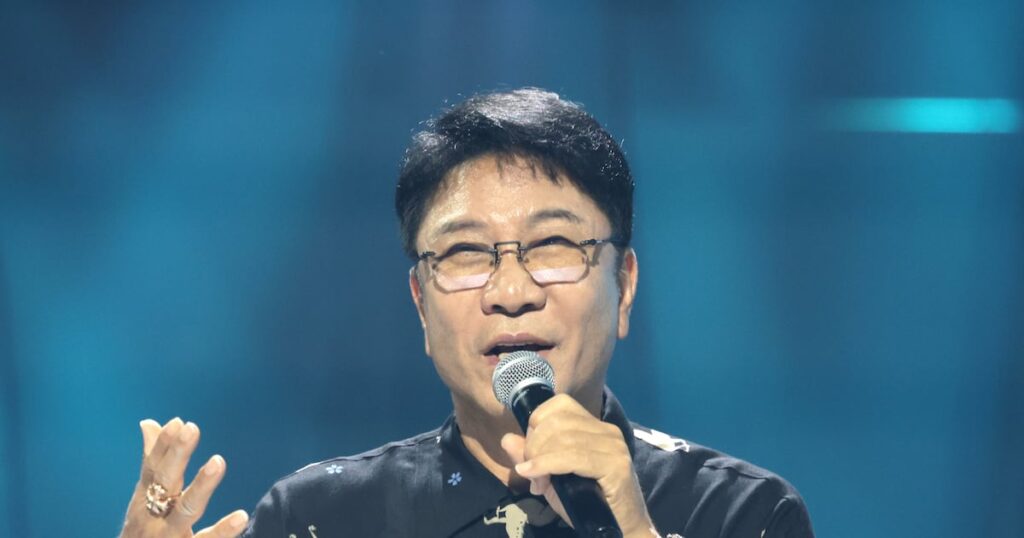 Lee Soo-man Returns with New K-pop Groups A2O Soul, A2O Lite - 조선일보