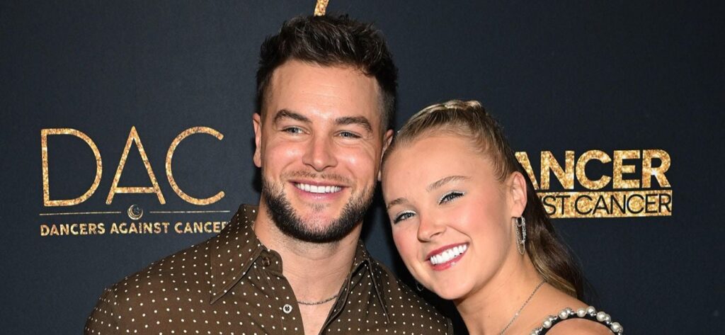 JoJo Siwa Reveals ‘Dream’ Engagement Ring She And BF Chris Hughes Agree On - The Blast
