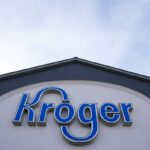 Kroger to lay off 3,000 corporate employees over 3 years as it leans into artificial intelligence - Pittsburgh Post-Gazette