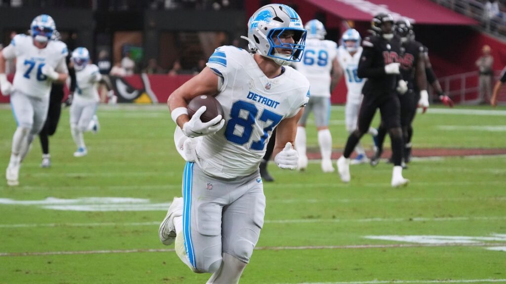 Sam LaPorta Says He Broke His 'F--king Back' for Lions, Sounds Off on Lack of New Contract - Bleacher Report