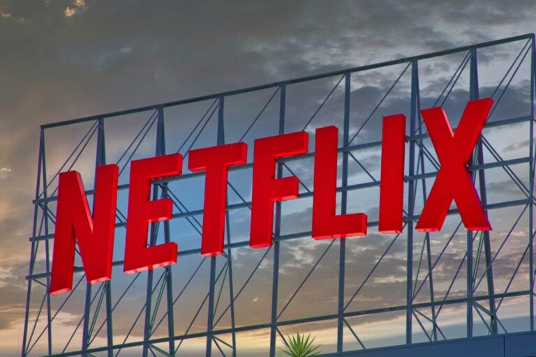 Netflix’s Q3 Guidance Calls for About 12% Revenue Growth. Here’s the Bar for Oct. 20 - Benzinga