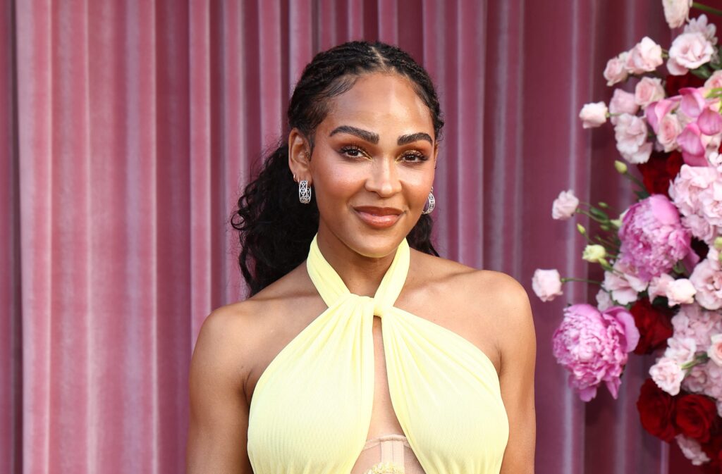 Okay, Mrs. Majors! Meagan Good Has Fans Dropping Their Jaws Over Her Look At Dillard University Workout Event (VIDEO) - The Shade Room