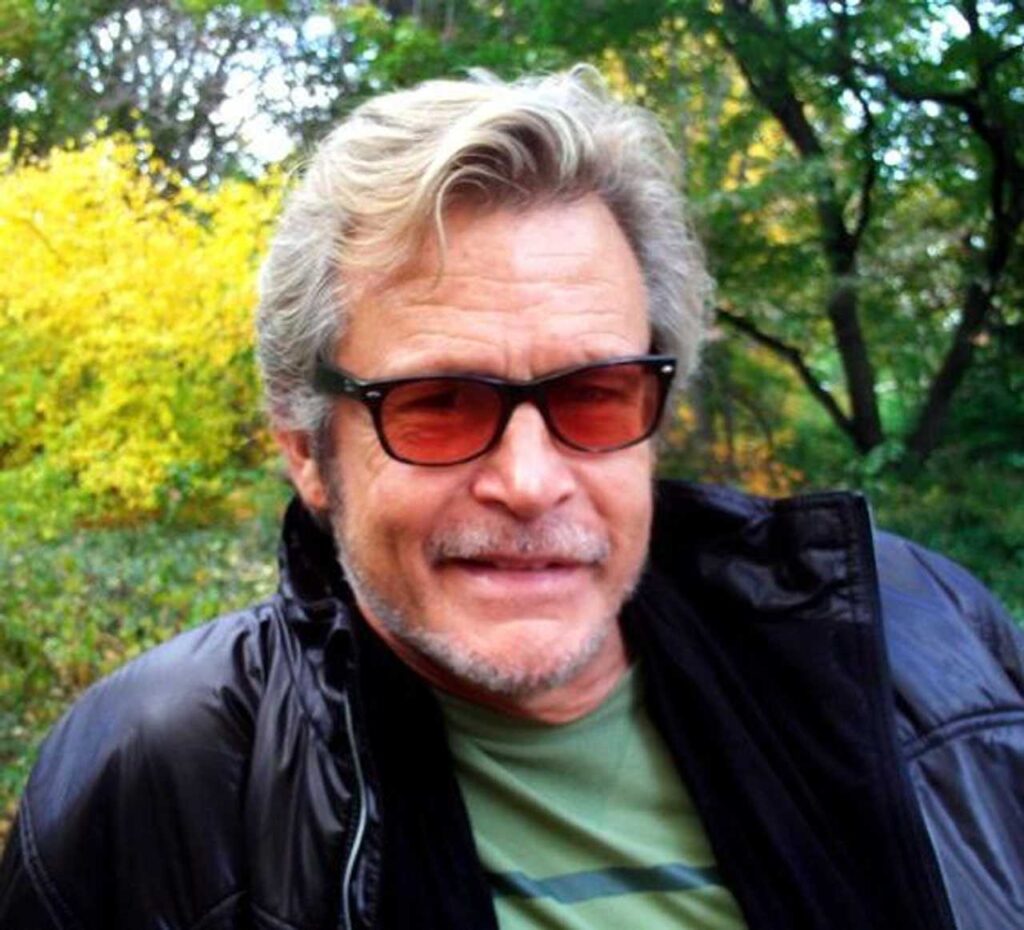 Michael Kearns Dies: TV Roles Including 'Cheers,' 'Beverly Hills 90210' Spanned Decades - Daily Voice