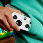 Microsoft just shrunk the Xbox controller to unleash its smallest gamepad yet – pre-order now live at $50 - 9to5Toys