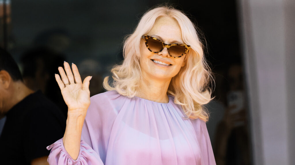 Pamela Anderson Embraces the Ombré Manicure Trend with a Chic French Twist - SSBCrack