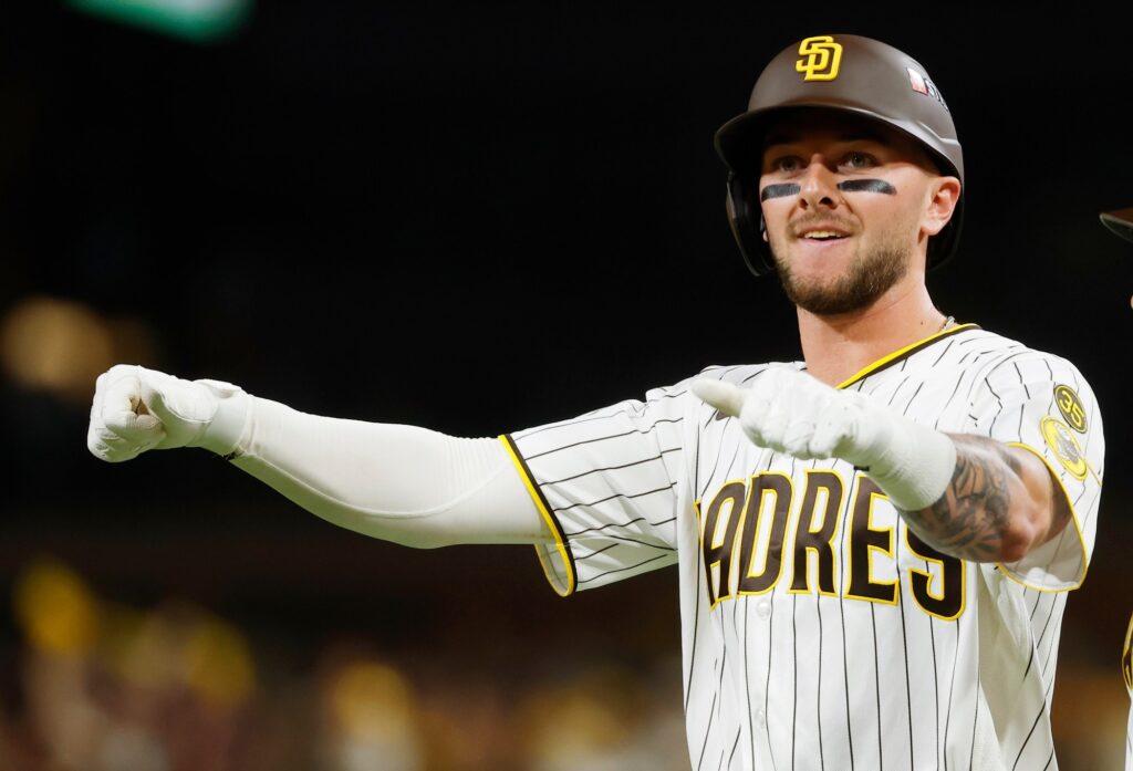 Padres pregame: Jackson Merrill hitting second, Gavin Sheets (neck) scratched for Game 3 of NLDS - San Diego Union-Tribune