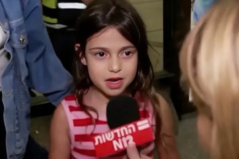 How a six-year-old girl helped avert Israel flight disaster after pilot stabbed - The Independent