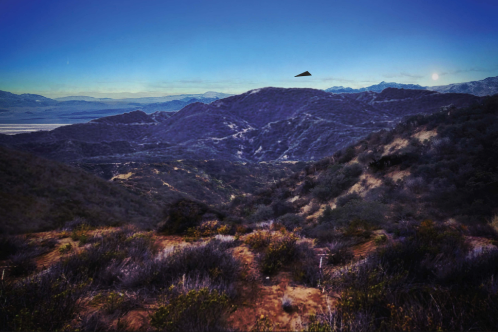 FBI agents spot mysterious flying object near national security site - The Independent