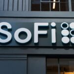 SoFi Stock Falls Toward Its 52-Week Low as BofA Miss Weighs on Banking Stocks - Benzinga