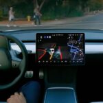 Tesla remote operators keep crashing its ‘Robotaxis,’ data shows - Electrek