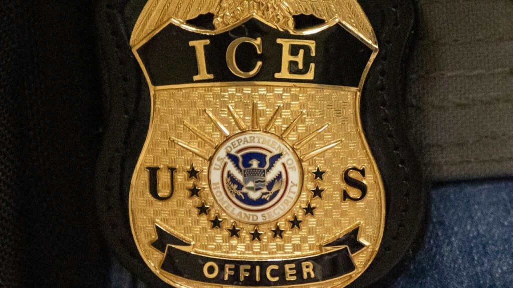 Reports of increased ICE enforcement stir concern across Portland metro area - KATU