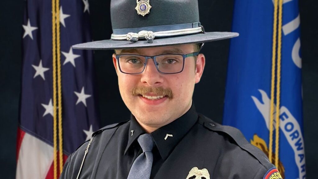 Wisconsin State Patrol Trooper dies after fall from bridge during traffic pursuit - WLUK