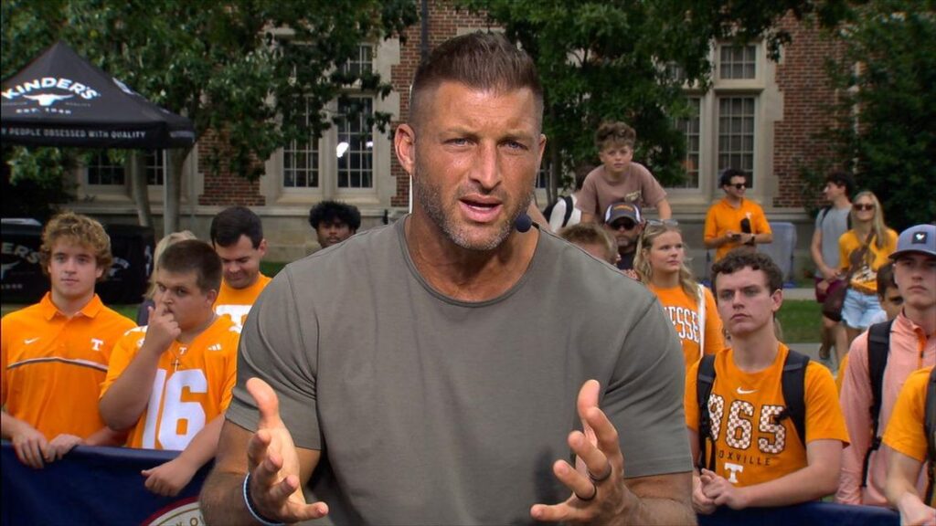 Tim Tebow previews ranked SEC matchups ahead of Week 7 - Southeastern Conference