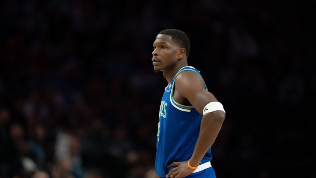 Anthony Edwards’ Knee Does Not Look Right (Again) - Minnesota Sports Fan