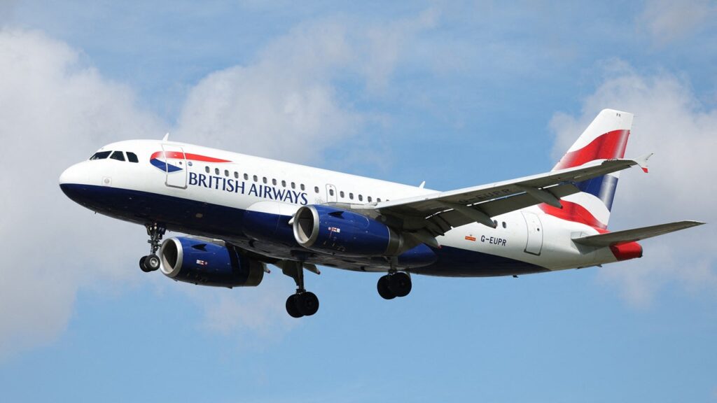 Passenger jet bound for US plunges 27,000 feet before circling for hours - Fox News